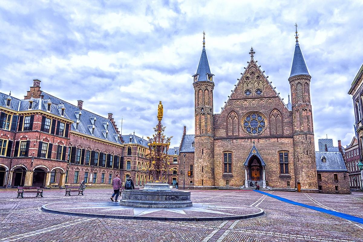 Binnenhof, Den Haag, buildings of the Dutch Parliament