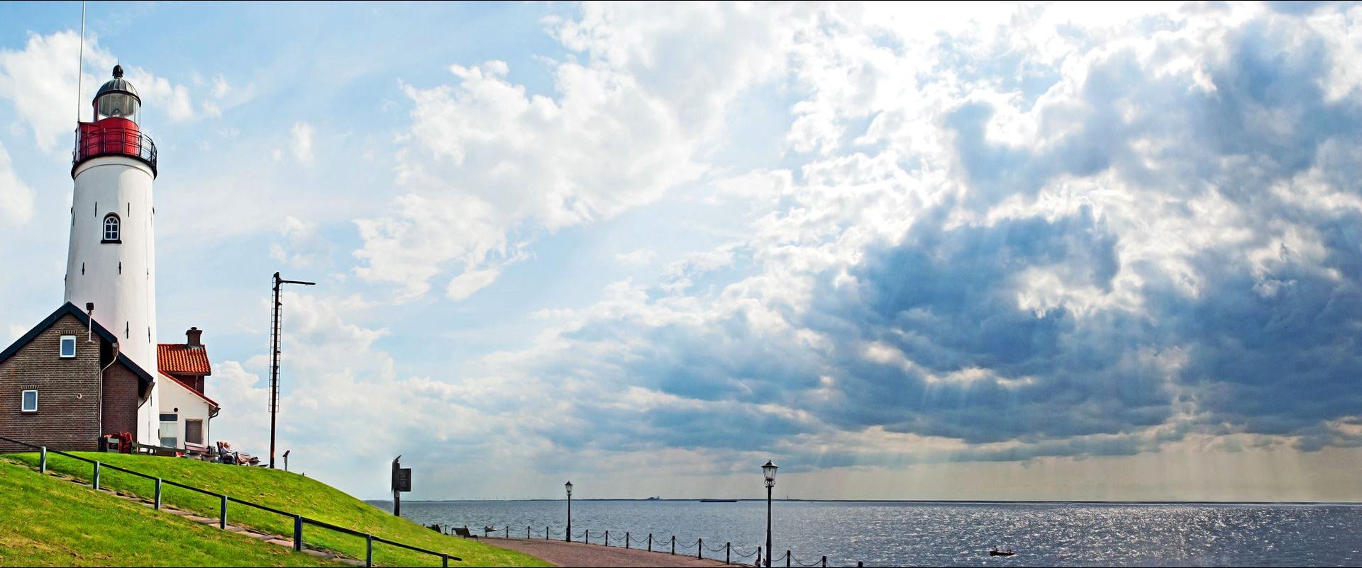 Around the Markermeer